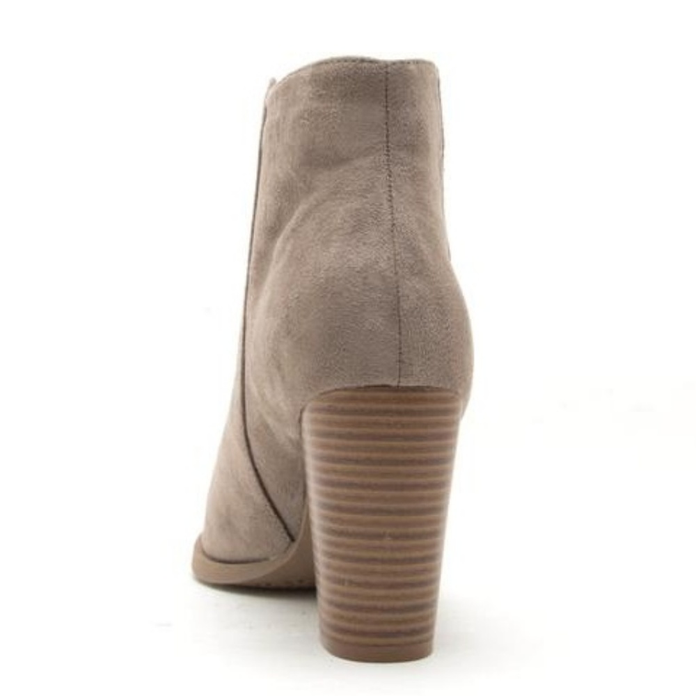 ๐ Larissa - Gray Ankle Booties - Picture 4 of 5